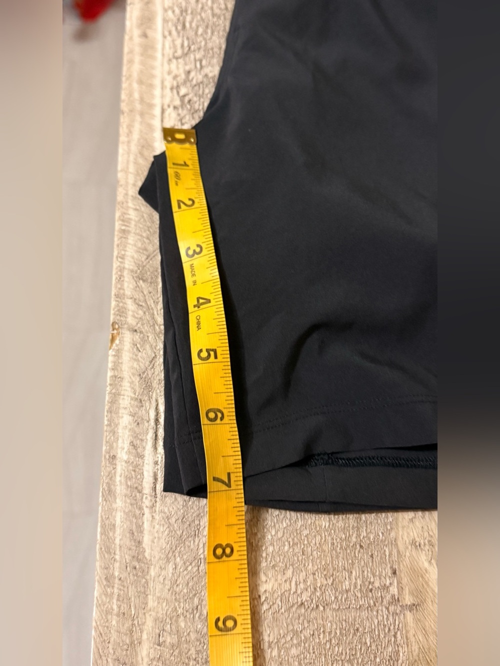 lululemon athletica Men's Black Athletic Drawstring Shorts - Picture 8 of 9